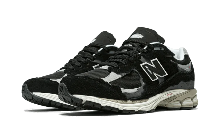 New Balance 2002R "Protection Pack Black Grey"