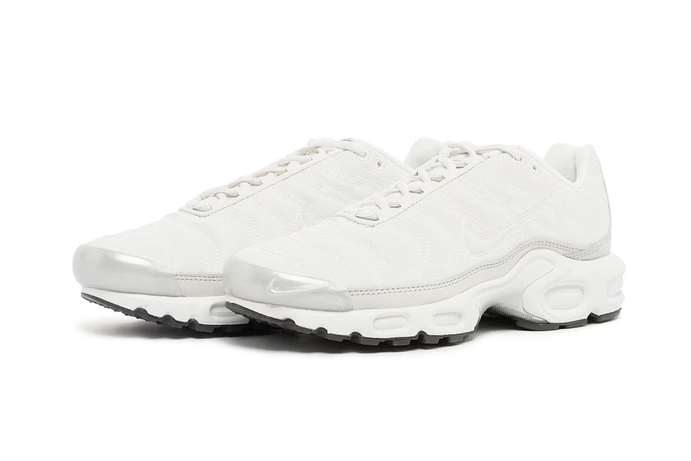 Nike Air Max Plus Platinum Tint (Women's)