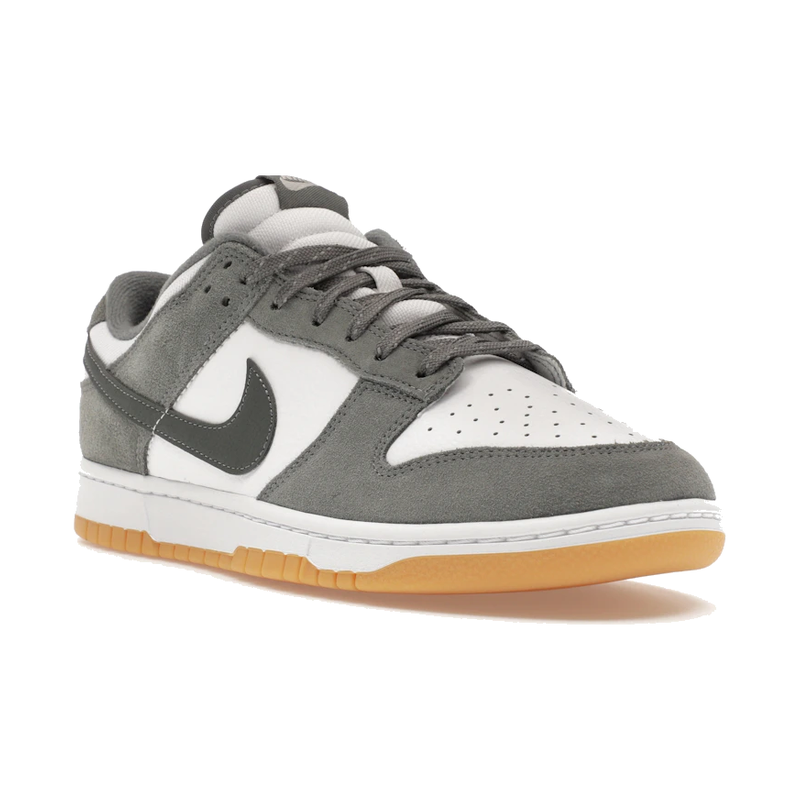 Nike Dunk Low Smoke Grey Gum 3M Swoosh
